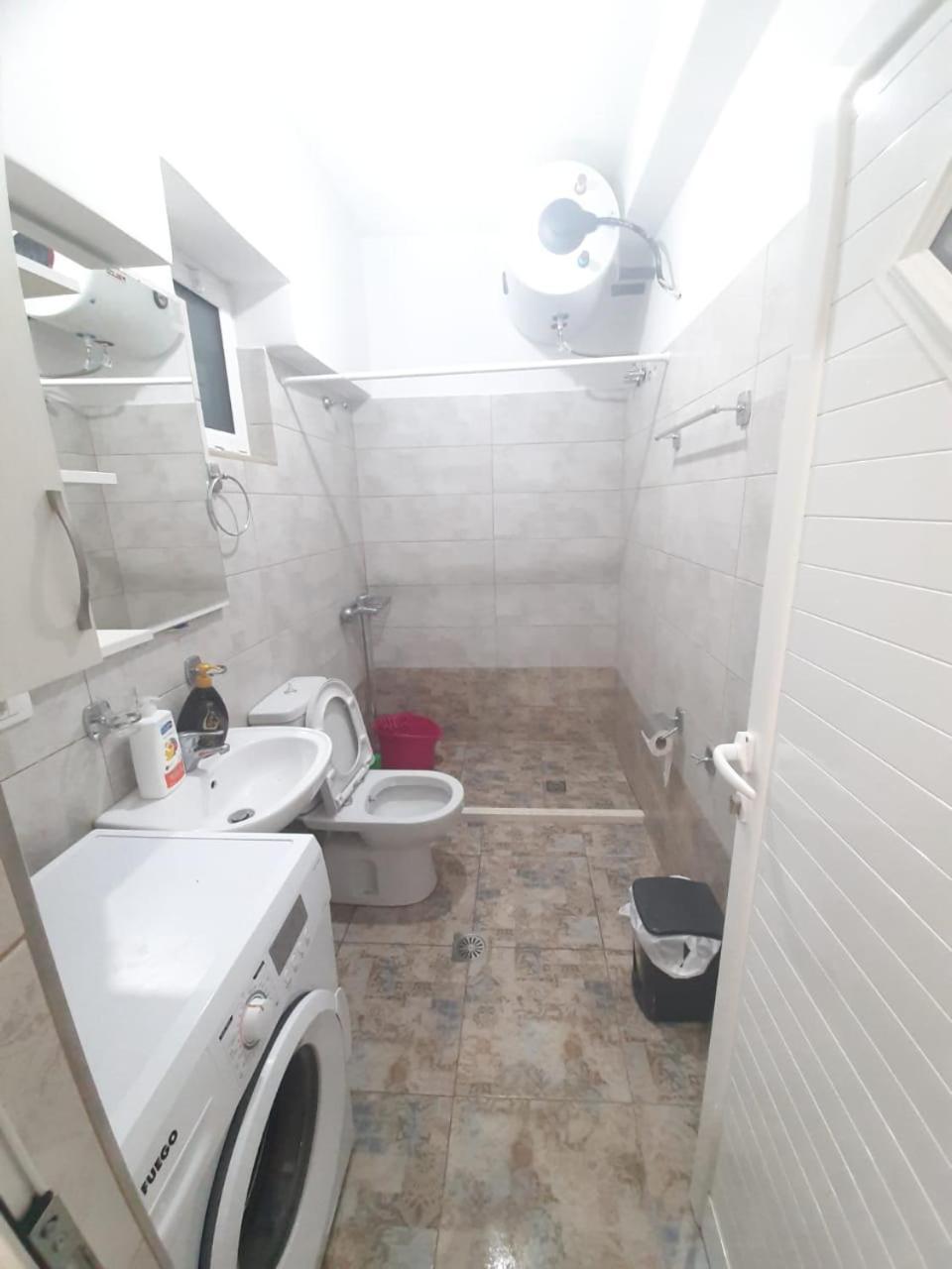 Taverna Laberia 2 Apartment Gjirokastër
