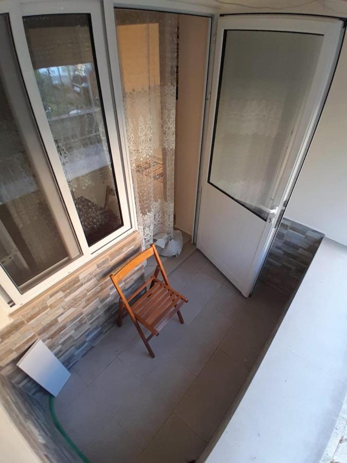 Apartment Taverna Laberia 2 *